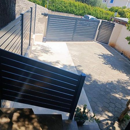Apartment Danijela I Пула Екстер'єр фото