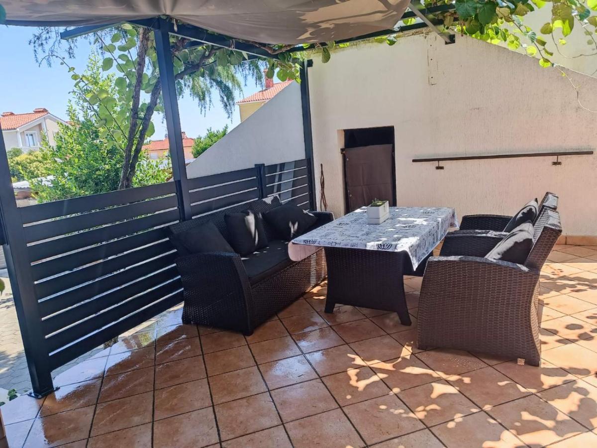 Apartment Danijela I Пула Екстер'єр фото