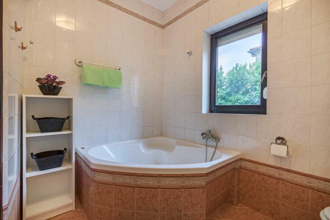 Apartment Danijela I Пула Екстер'єр фото
